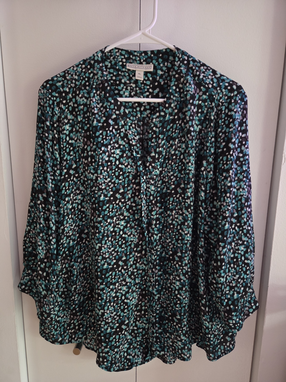 Women's Plus-Size Teal Patterned V-Neck Blouse